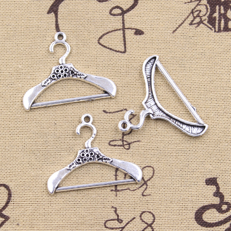 8 Buah Gantungan Berdiri Pakai - Jewelry Making Table ulasan dan harga